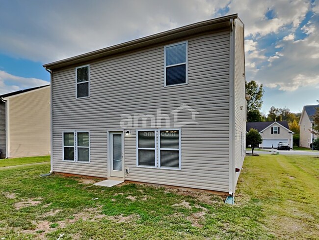 Building Photo - 116 Tilton Dr