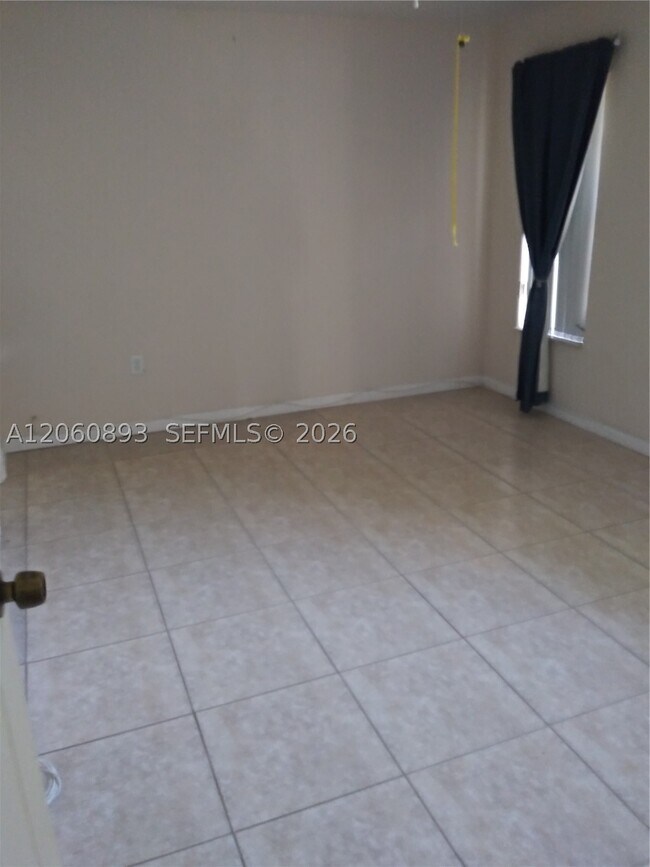 Building Photo - 8511 Sunset Strip