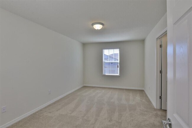 Building Photo - 9162 Hillcroft Dr