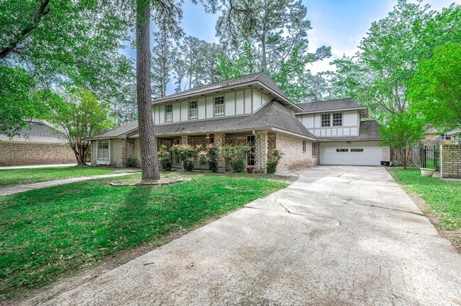 Building Photo - 10715 Elmdale Dr