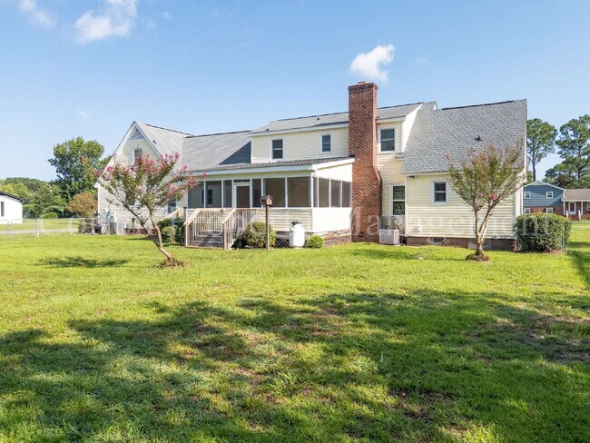 Building Photo - 4602 Terry Ln