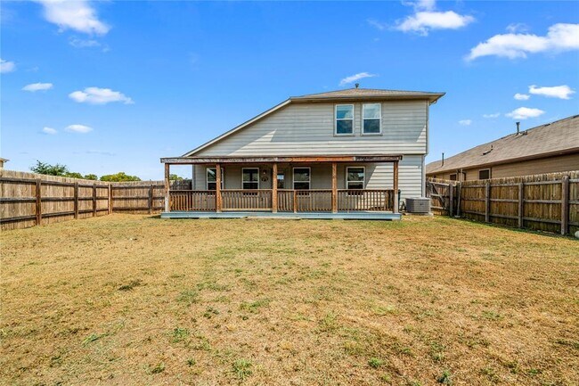 Building Photo - 19401 Great Falls Dr