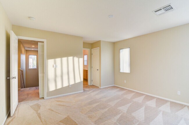 Building Photo - 4125 Kemble Ct