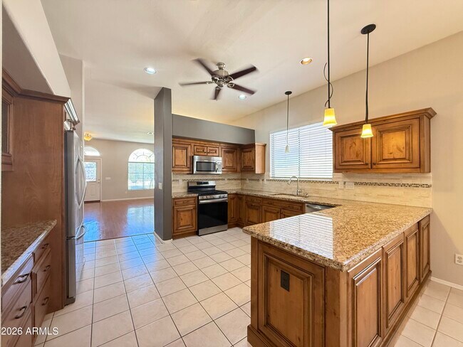 Building Photo - 5153 W Dublin Ln