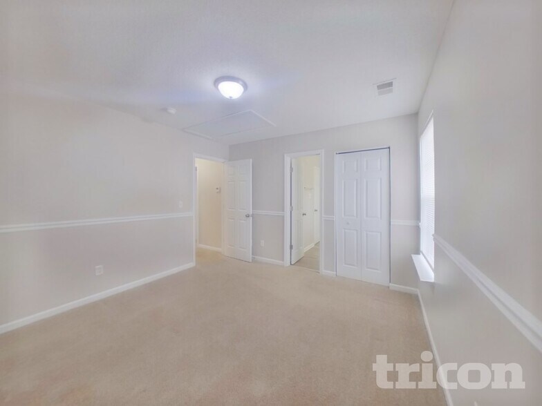 Building Photo - 176 Cottage Lake Way