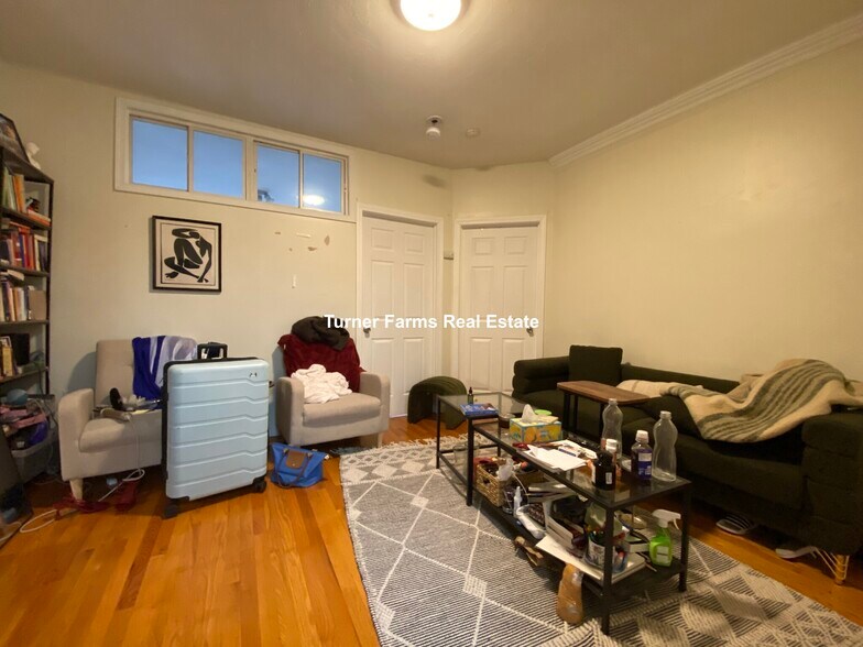 Building Photo - 43 Bay State Rd