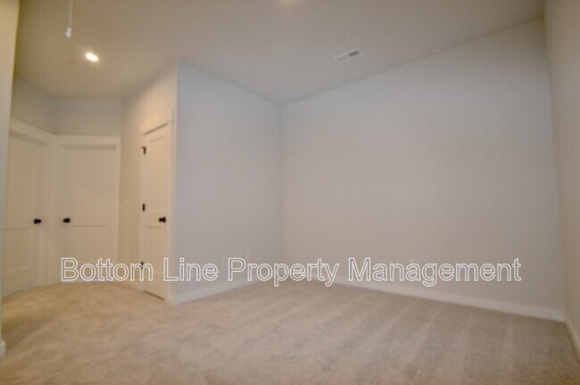 Building Photo - 3314 Finchborough Ct