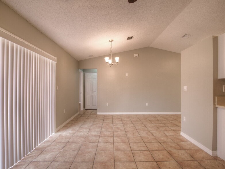 Building Photo - 17881 SW 143rd Ct
