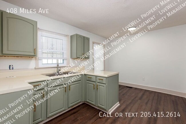 Building Photo - 408 Miles Ave