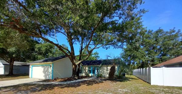 3/2/2 Move-in Ready Argyle Area - 6984 Huntington Woods Cir E