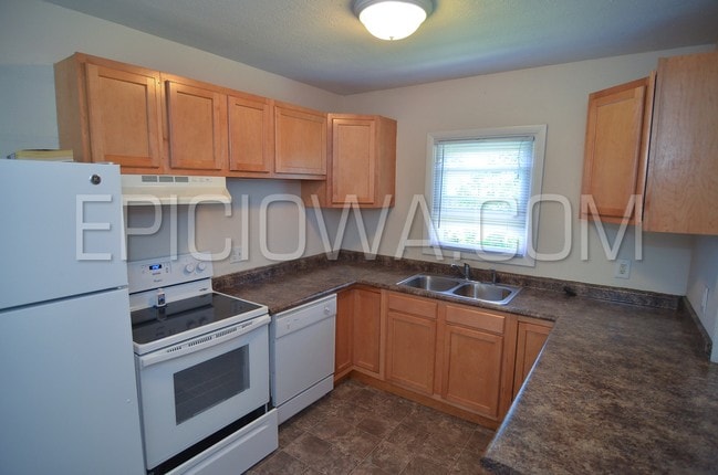 Building Photo - 1398 12th St