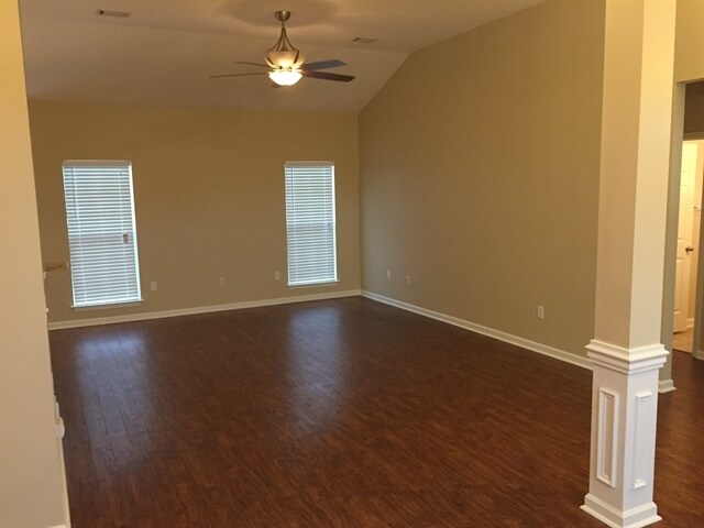 Building Photo - 420 Stonebridge Circle