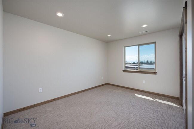 Building Photo - 604 Relentless Dr