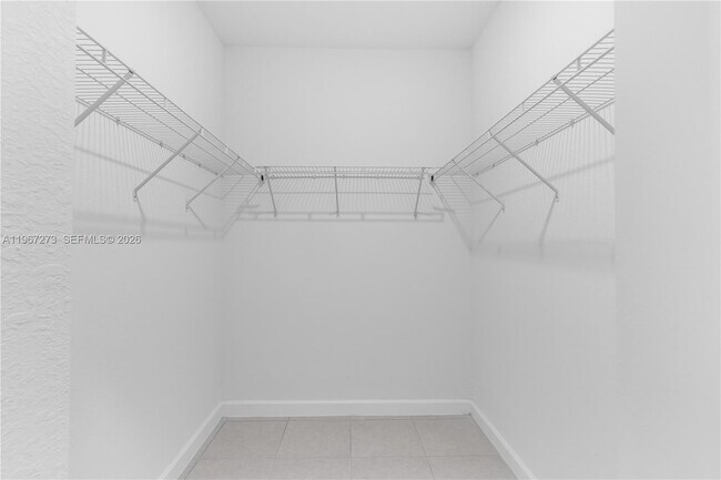 Building Photo - 11947 SW 241 Ter