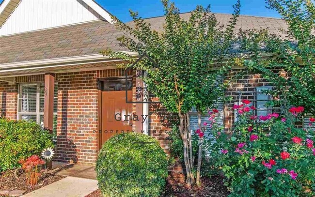 Primary Photo - 2 bed, 2 bath townhome in Calera