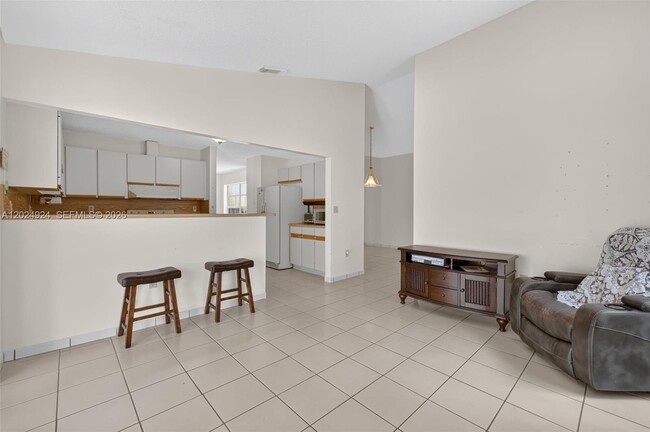 Building Photo - 13440 SW 28th St