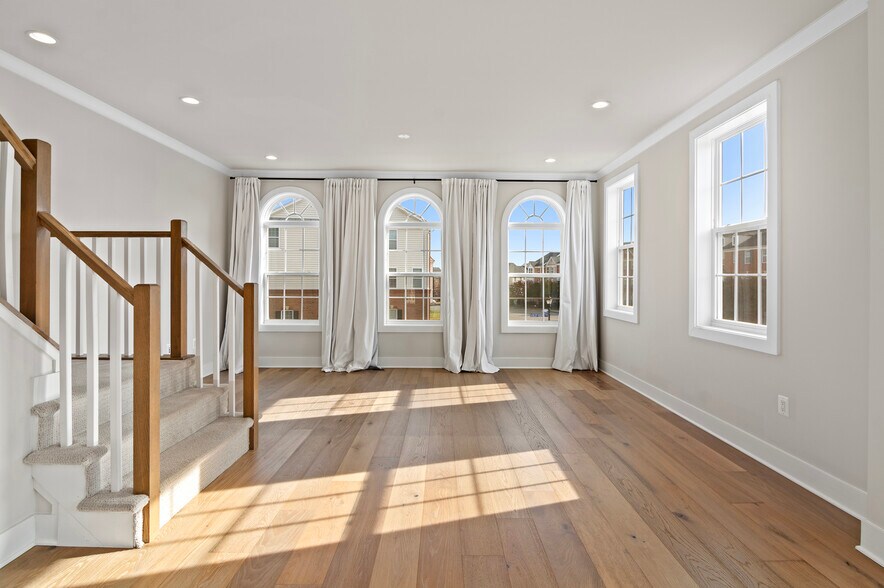 Building Photo - 23149 Dunlop Heights Ter