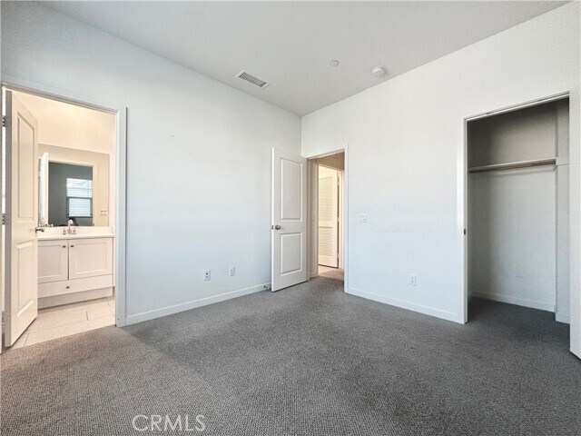 Building Photo - 147 Episode