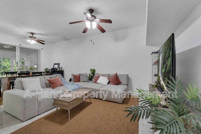 Building Photo - 3134 River Branch Cir