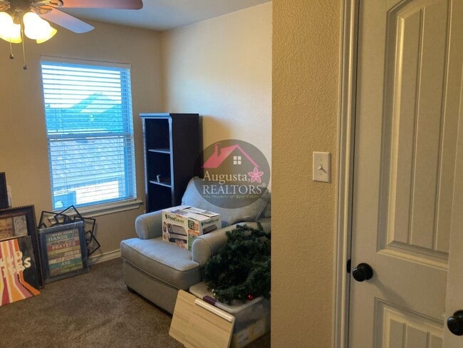 Building Photo - Beautiful Duplex in Tuscola!