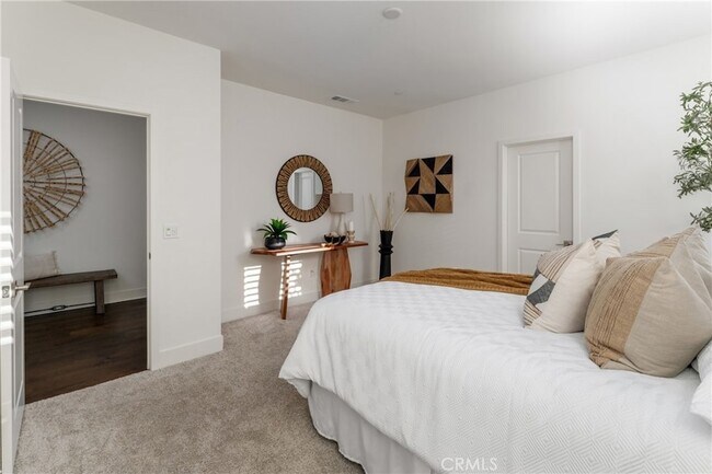 Building Photo - 35555 Orchard Trails