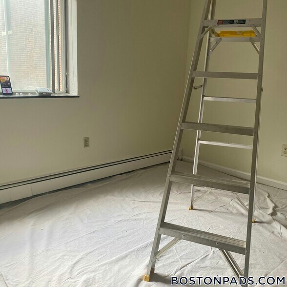 Building Photo - 80 Gardner St