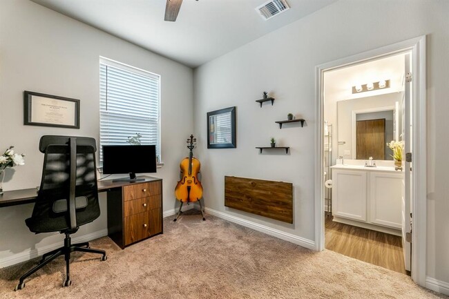 Building Photo - 7911 Mellencamp Dr
