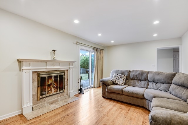 Building Photo - 1336 Larchmont Dr