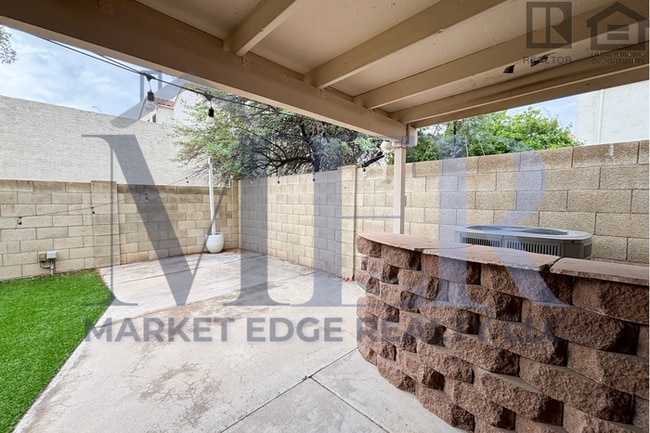 Building Photo - 3Bed/3Bath Home at Cave Creek/Greenway Rd!...