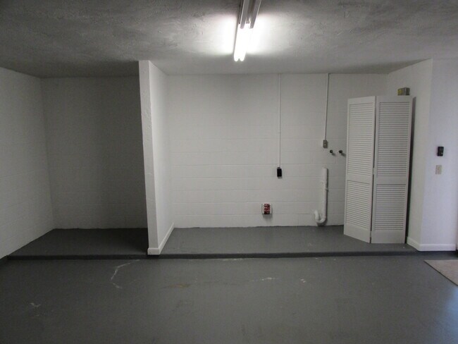 Building Photo - IntraCoastal Single Family Home