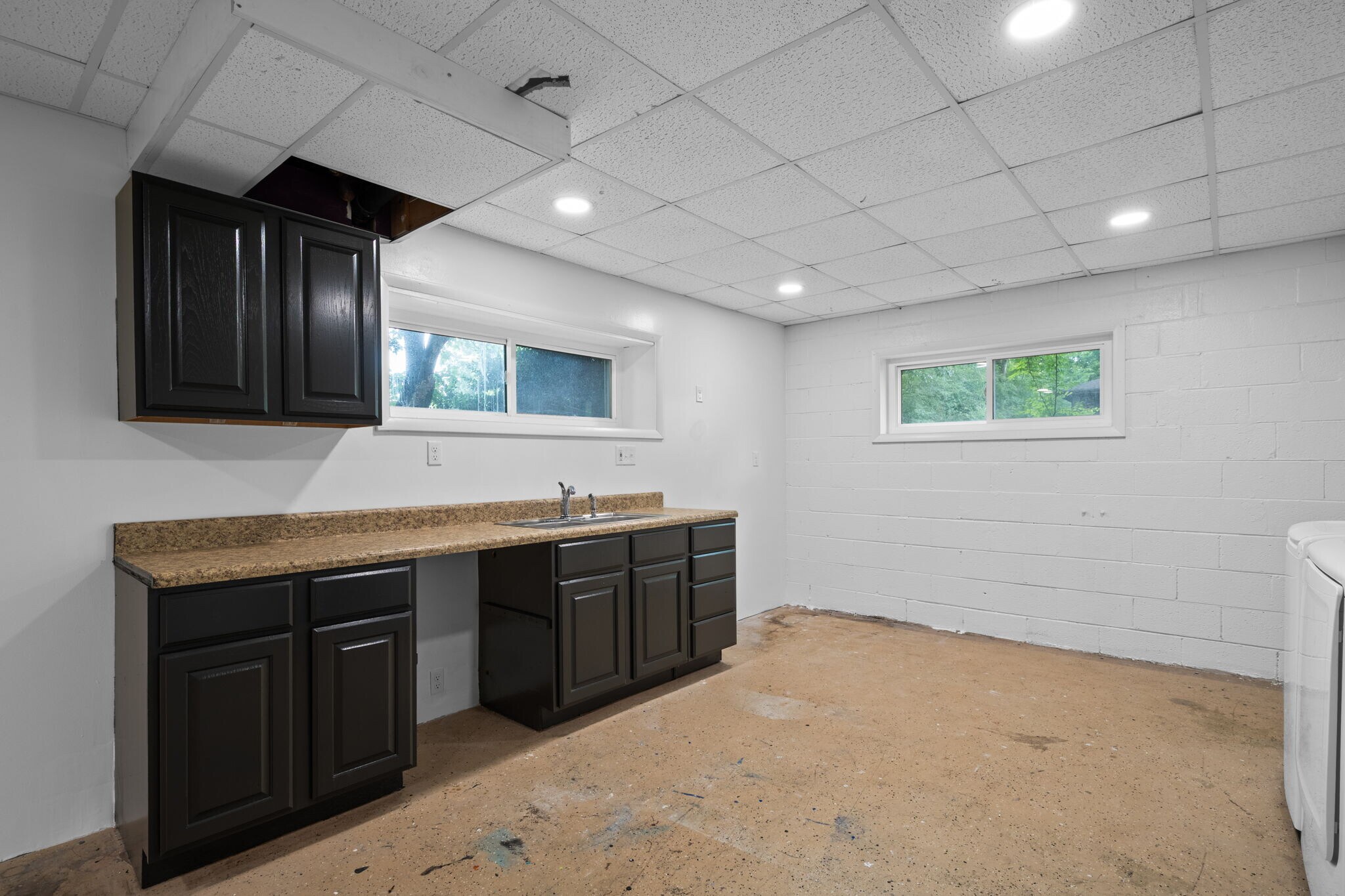 Building Photo - 3421 Betty Ln