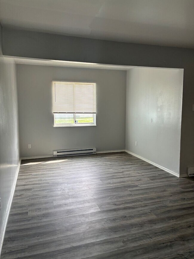 Building Photo - 1545 Fillmore Ave