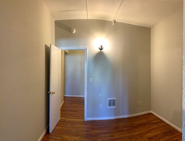 Building Photo - 2444-2446 Fulton