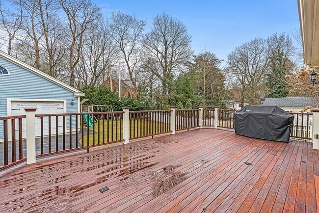 Building Photo - 34 Glen Rd