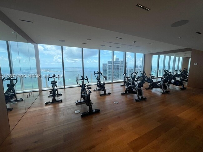 Building Photo - 300 Biscayne Blvd