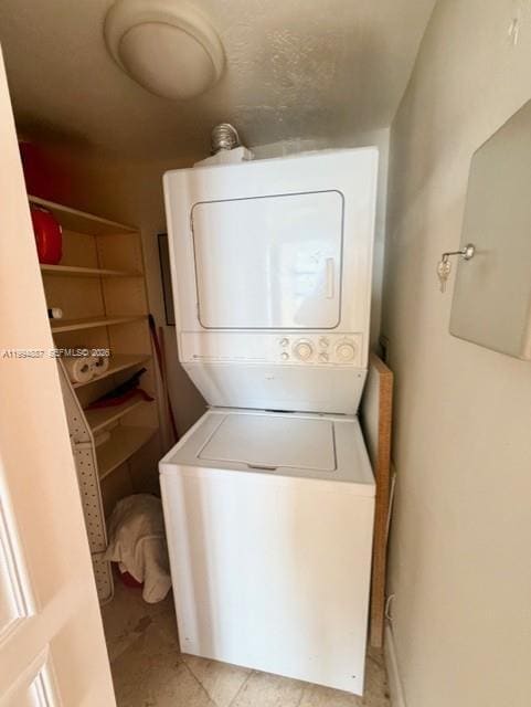 Building Photo - 2451 Brickell Ave