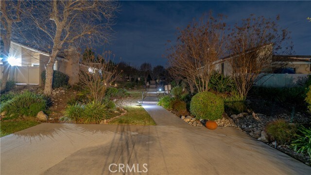 Building Photo - 1185 Mountain Gate Rd