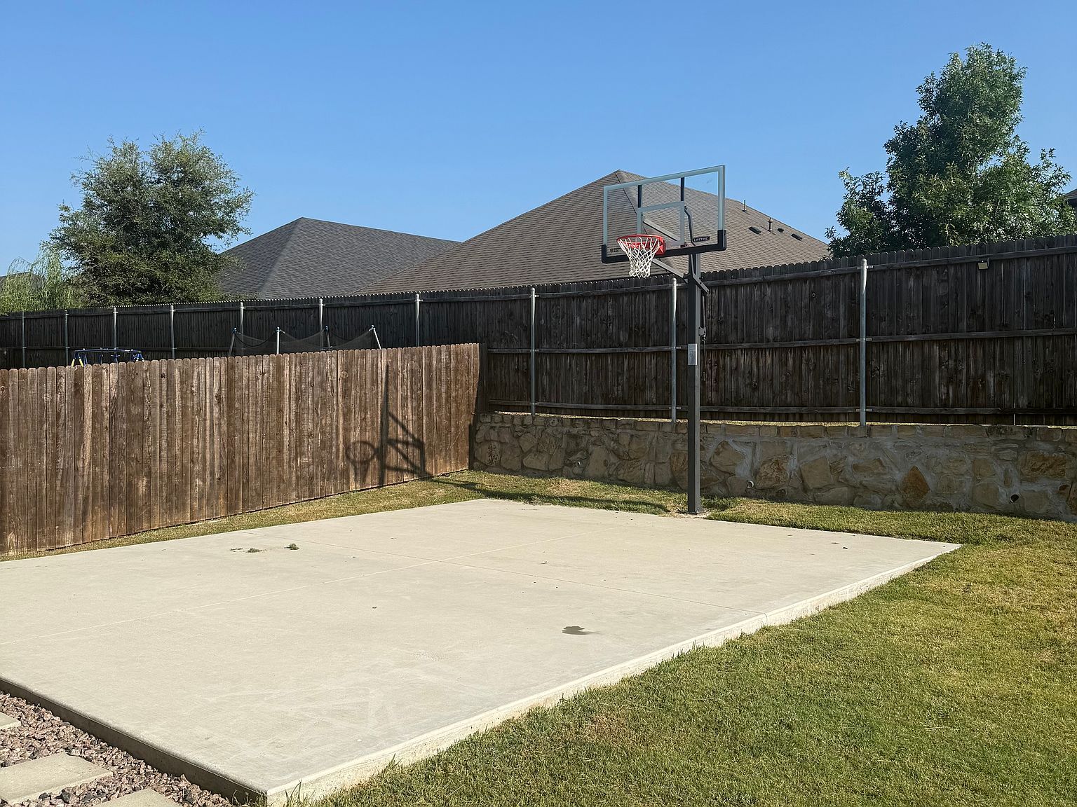 Building Photo - 480 Pebble Brook Ln