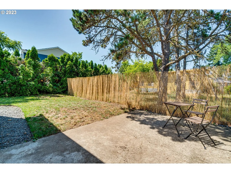 Building Photo - 8141 SE 74th Ave