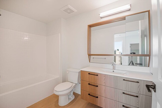 Building Photo - Welcome to the Gramercy