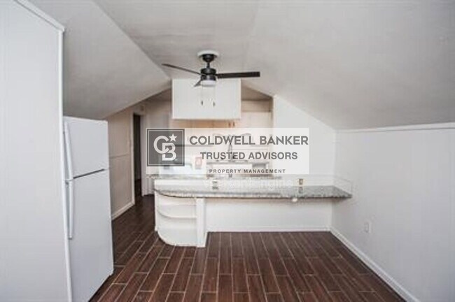 Building Photo - 1602 Avenue X