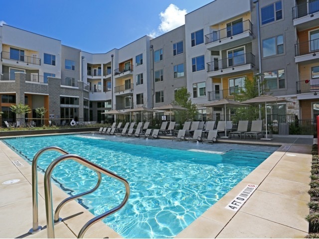 Eastside Station Austin Tx Apartment Finder Building Photo Eastside Station