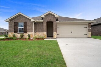 Building Photo - 501 Yellow Rose Rd