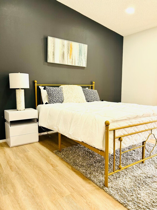 Building Photo - 2500 Kirkwood Dr