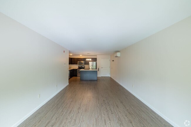 Building Photo - Large 2 Bedroom and 2 Bath Apartment Avail...