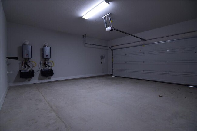 Building Photo - 14703 Catarina Wy