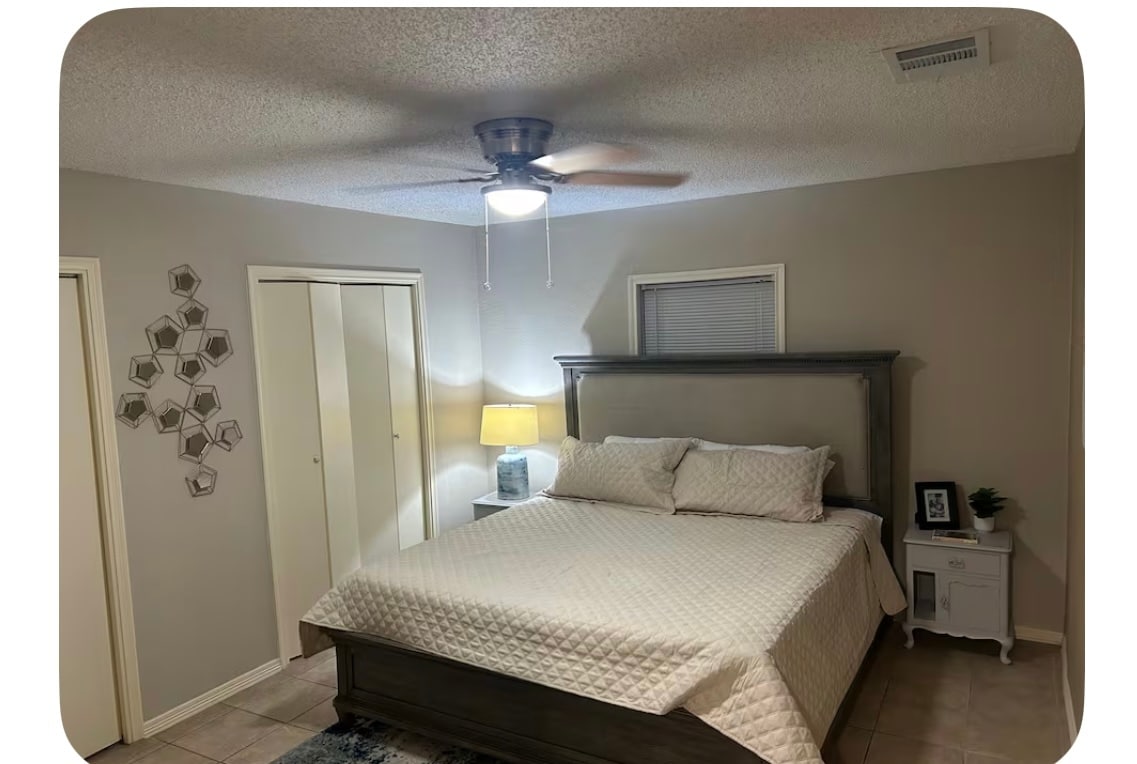 Master Bedroom - 605 E Upas Ave