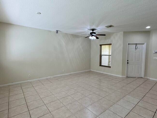 Building Photo - 13379 Georgian Ct