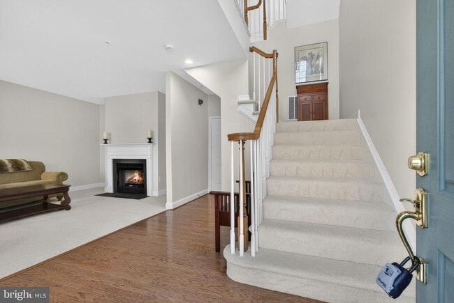 Building Photo - 43789 Water Bay Terrace