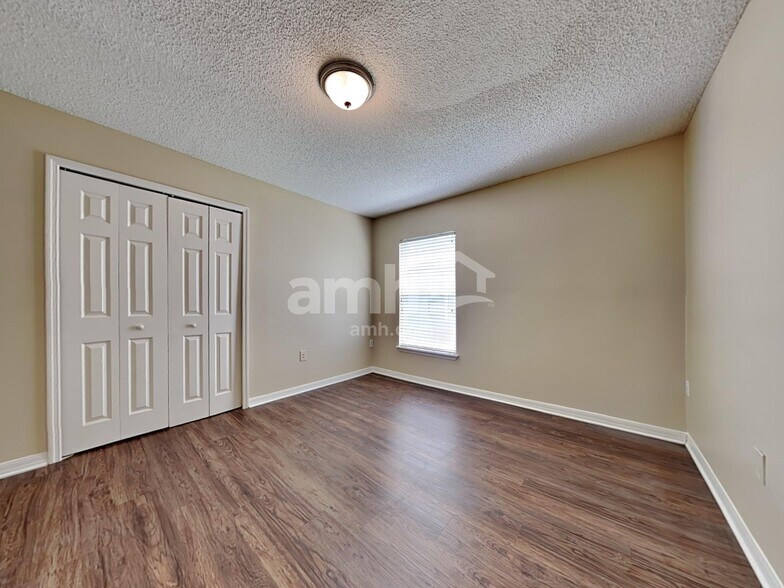 Building Photo - 7363 Edenfield Park Rd